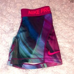 🏃🏾‍♀️girls Nike pro Dri fit running shorts